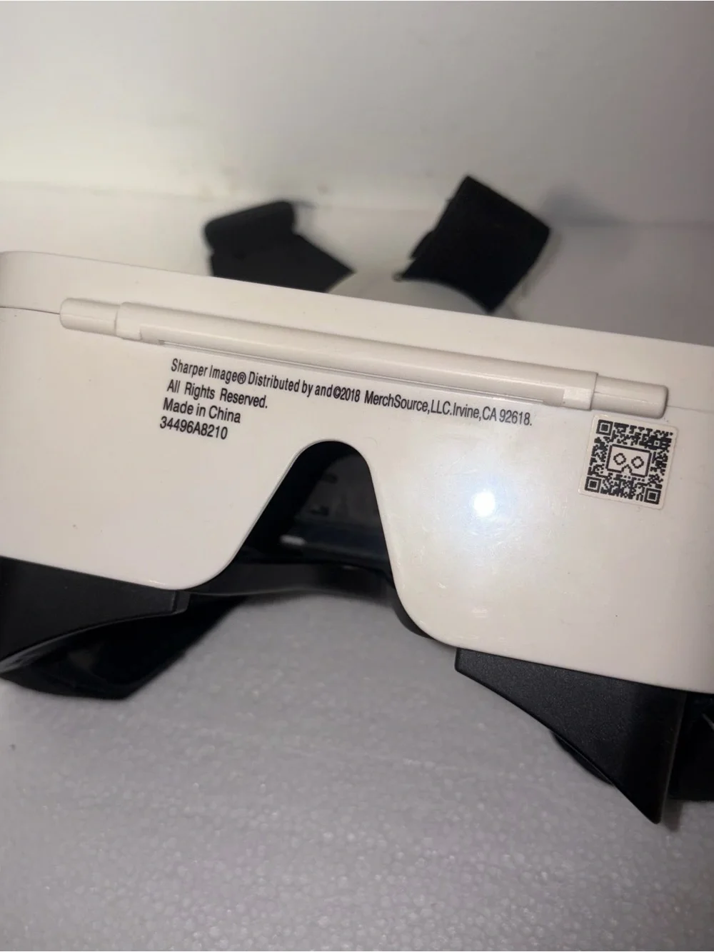 Sharper Image White and Black Mobile VR Headset